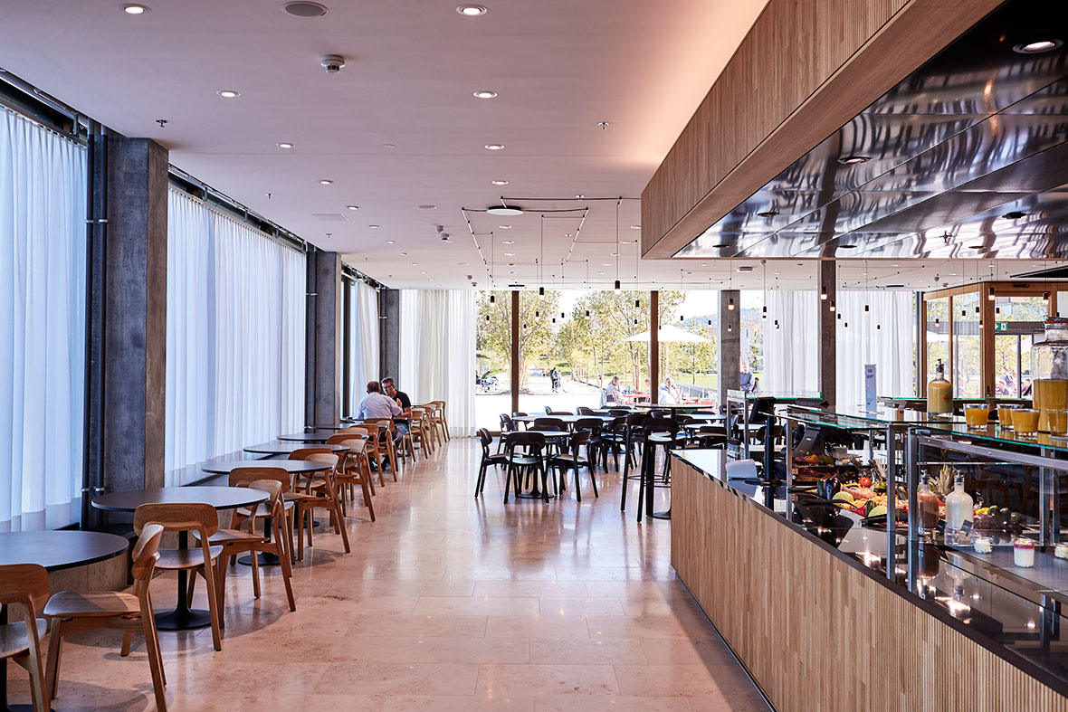 EG_Cafeteria_MN_gross